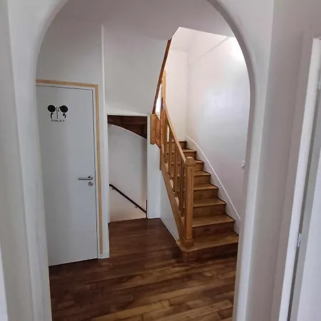 Agreable Maison Neuve Apartmán Pontivy